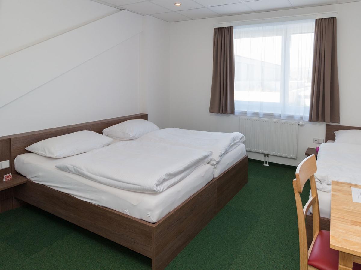 Winbudget "Bed&Breakfast" Bécsújhely Kültér fotó