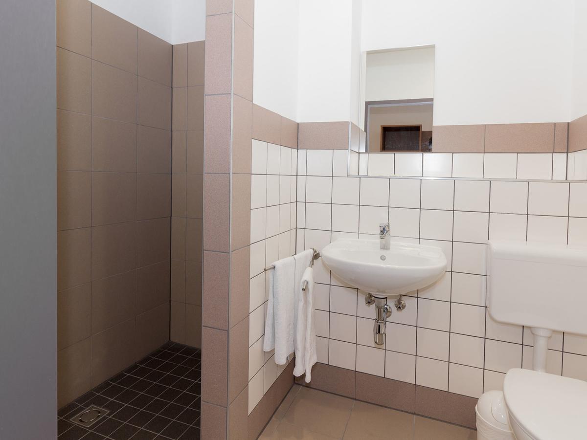 Winbudget "Bed&Breakfast" Bécsújhely Kültér fotó